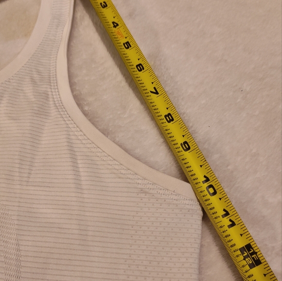 Lululemon Athletic Tank Top (NO SIZE TAG, SEE MEASUREMENTS) - Picture 9 of 10